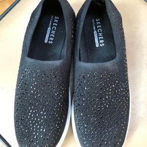 Skechers black studded slip on 7.5